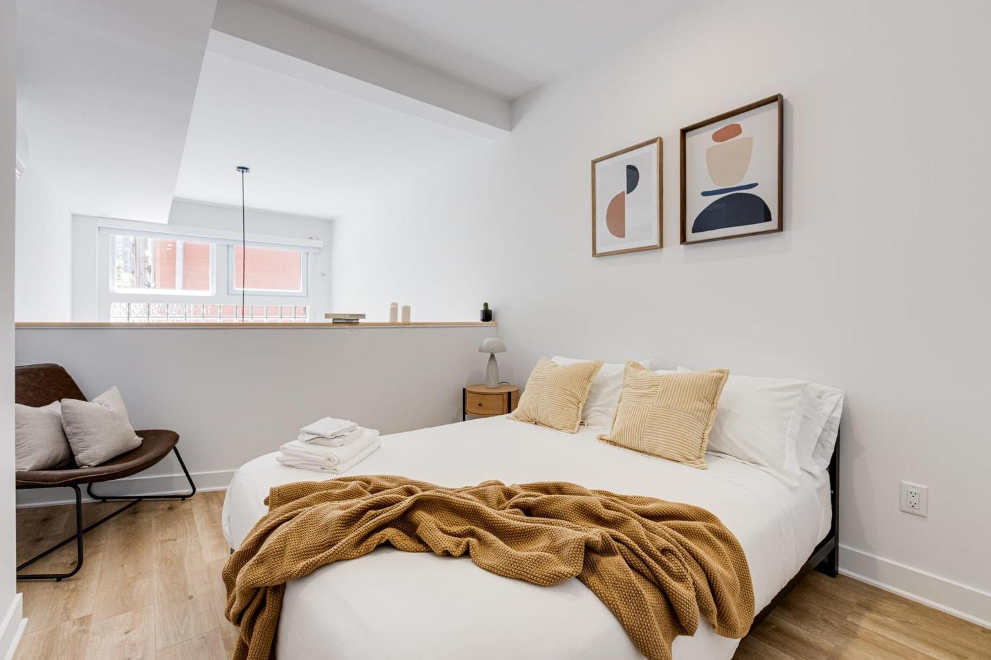 Luxury Loft Style 1bdr With Sofabed In Mile End 1b