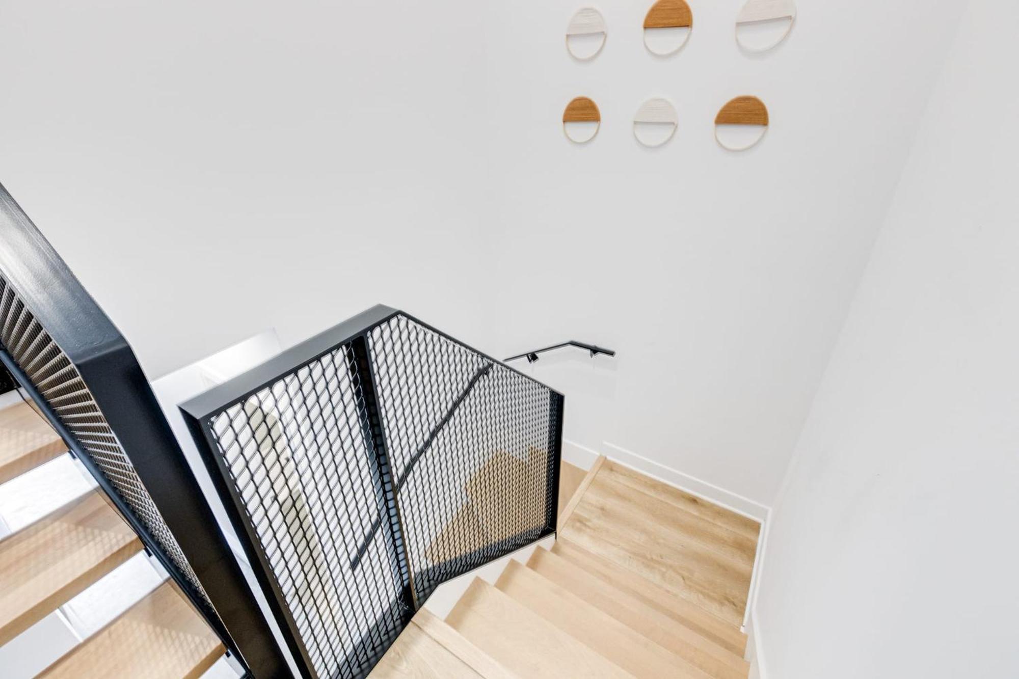 Luxury Loft Style 1bdr With Sofabed In Mile End 1b Appartement *